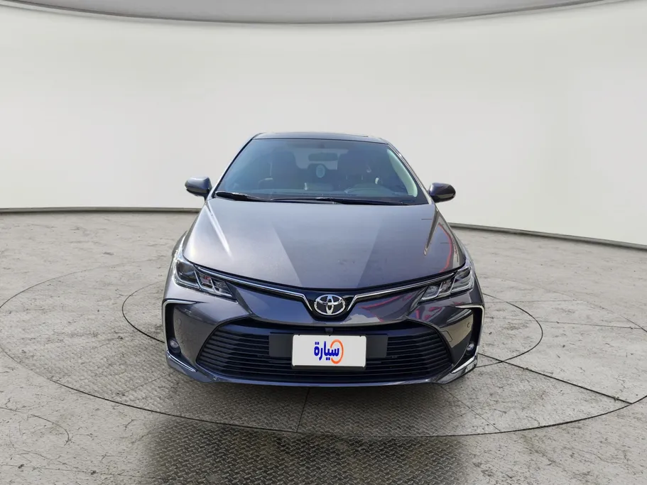 تويوتا كورولا XLI Executive Moonroof 2025 