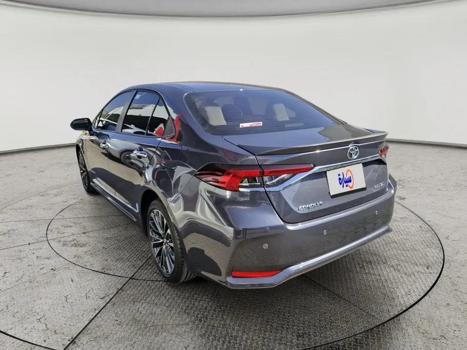 تويوتا كورولا XLI Executive Moonroof 2025 