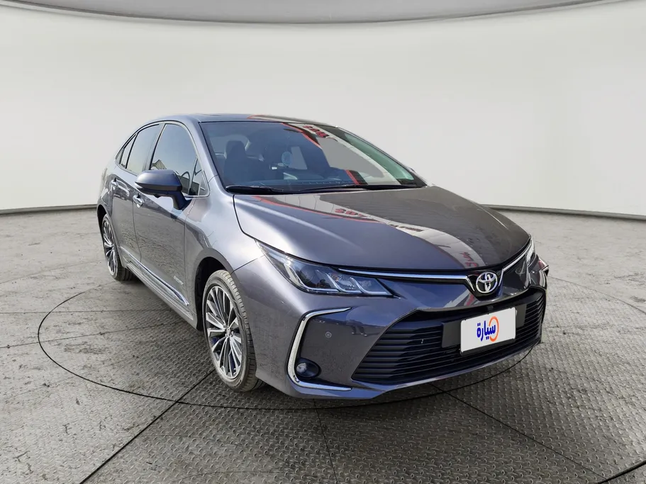 تويوتا كورولا XLI Executive Moonroof 2025 