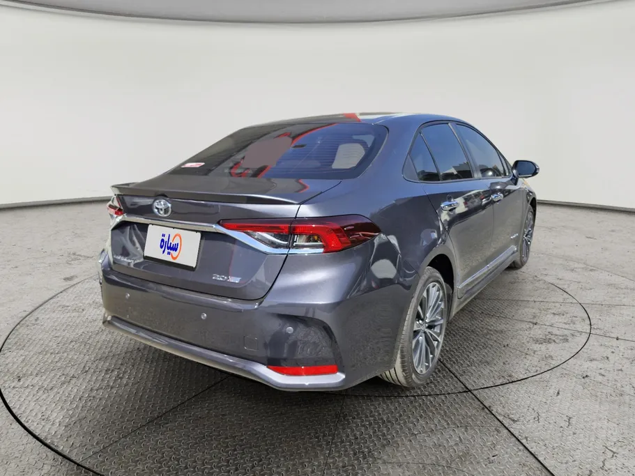 تويوتا كورولا XLI Executive Moonroof 2025 