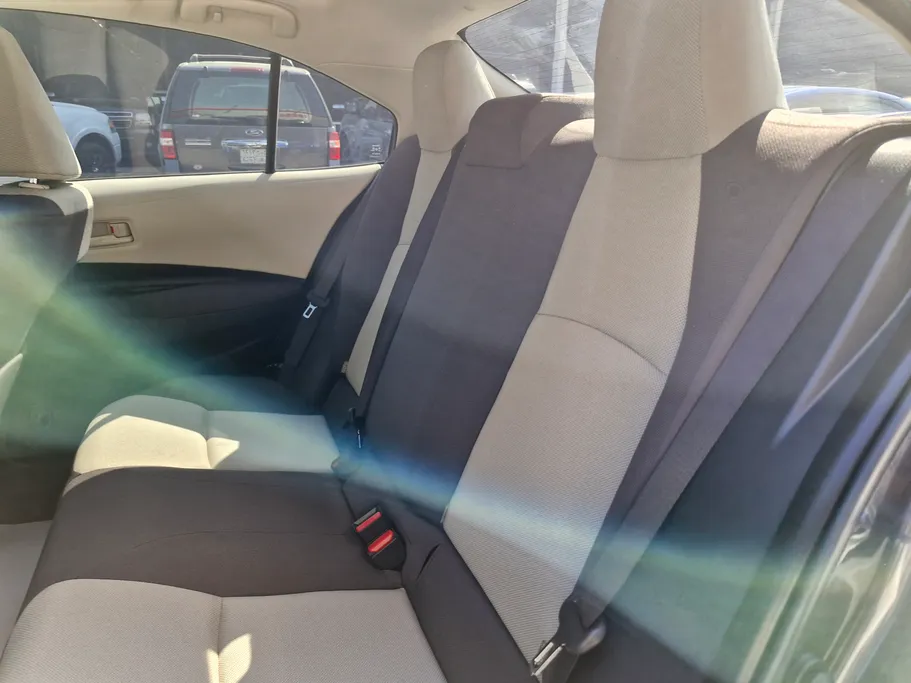 تويوتا كورولا XLI Executive Moonroof 2025 