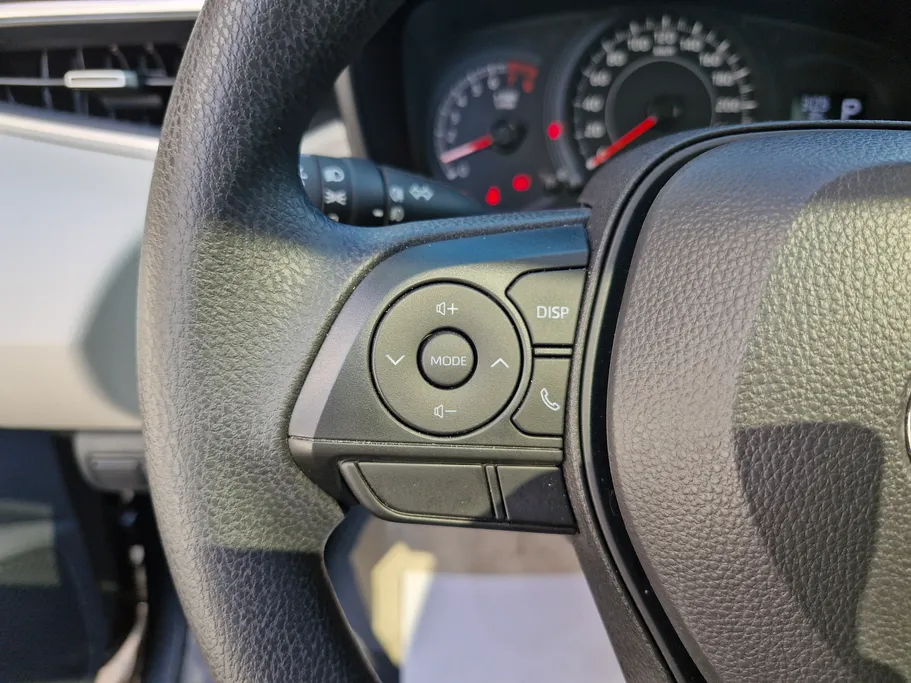 تويوتا كورولا XLI Executive Moonroof 2025 