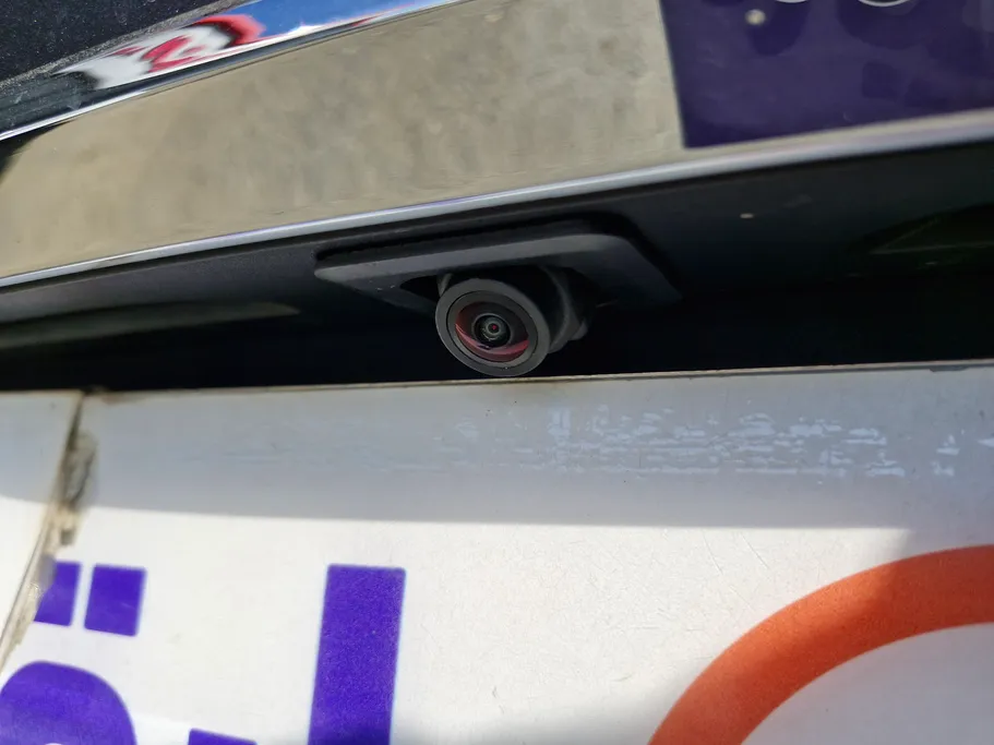 تويوتا كورولا XLI Executive Moonroof 2025 