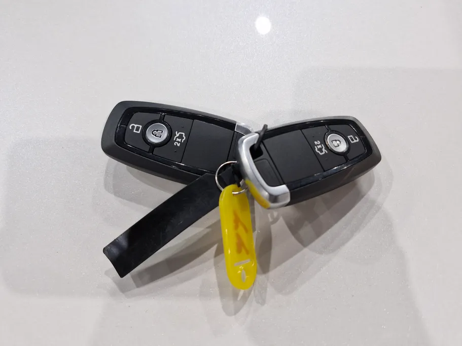 فورد تورس تيتانيوم الإصدار الجديد 2026 