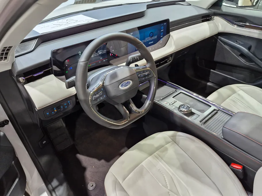 فورد تورس تيتانيوم الإصدار الجديد 2026 