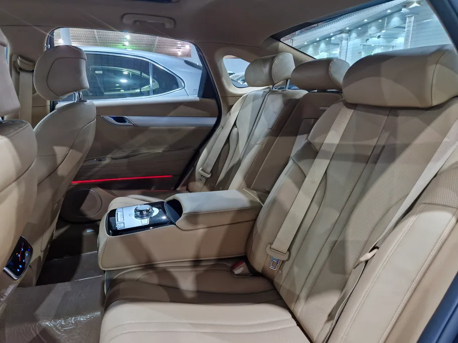 جينيسيس G80 PRESTIGE 2025 