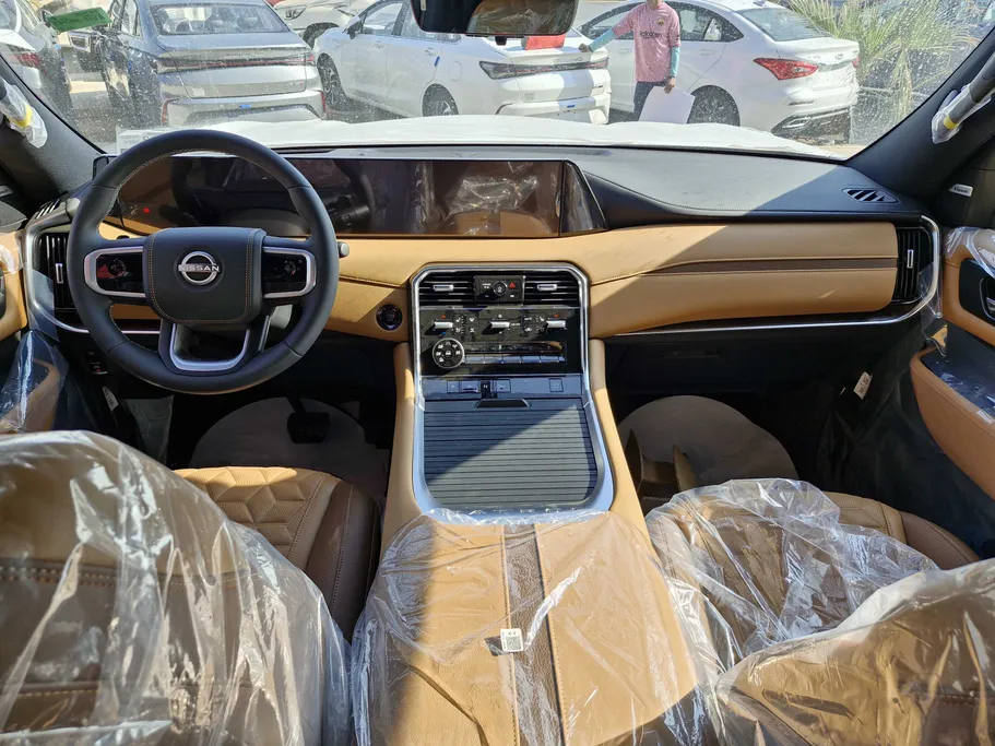 2026 Nissan Patrol SE Platinum City	 