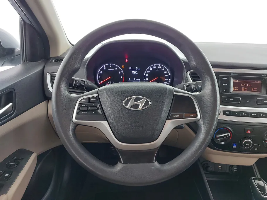 هيونداي اكسنت سمارت 2021 