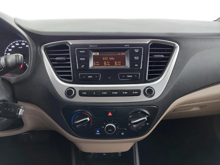 هيونداي اكسنت سمارت 2021 