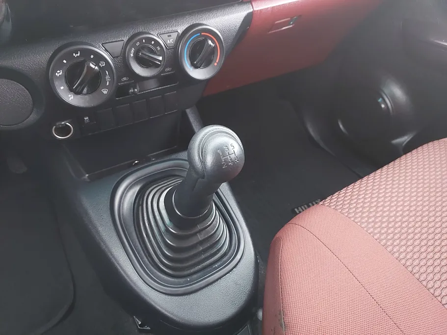 2022 Toyota Hilux GL 