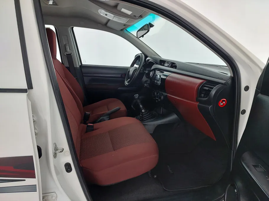 2022 Toyota Hilux GL 