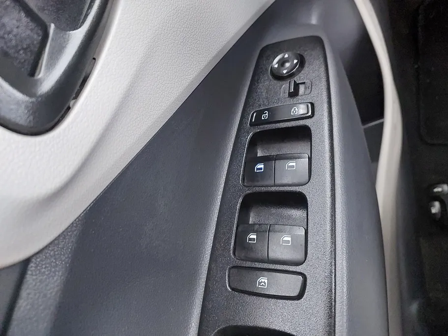 هيونداي Grand i10 فلييت 2024 