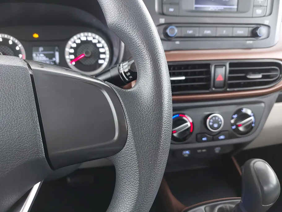 هيونداي Grand i10 فلييت 2024 