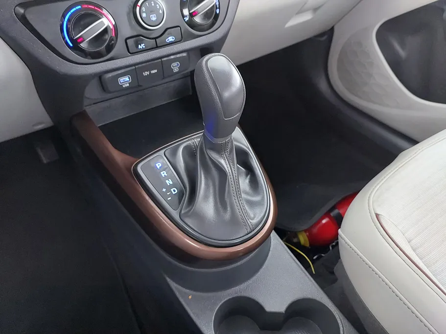 هيونداي Grand i10 فلييت 2024 