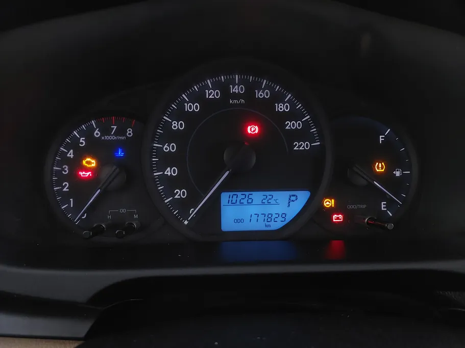 2022 Toyota Yaris  Y FLT 