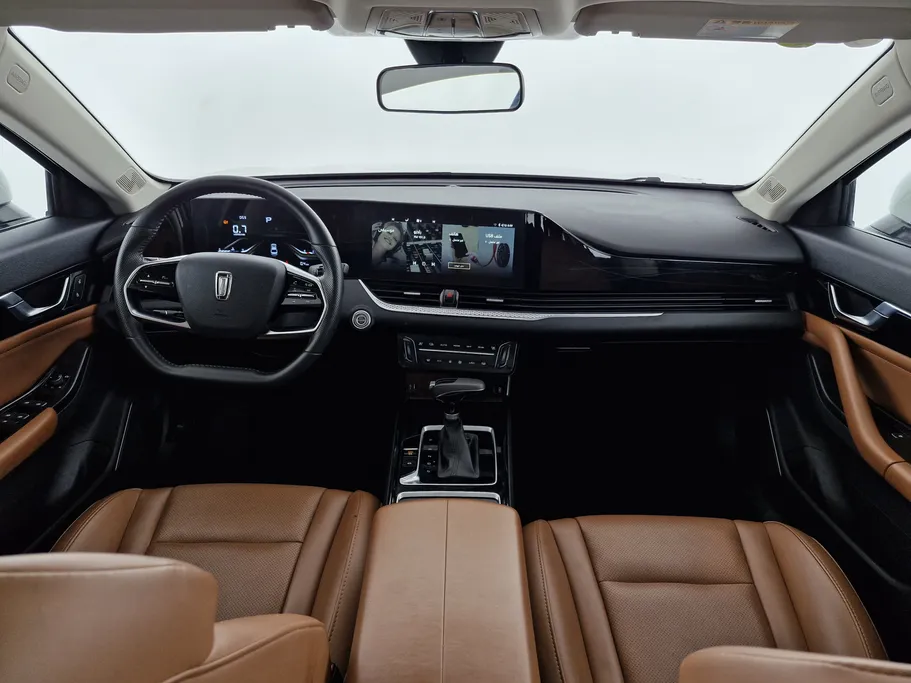 فاو بيستون بي 70 بريميوم 2023 