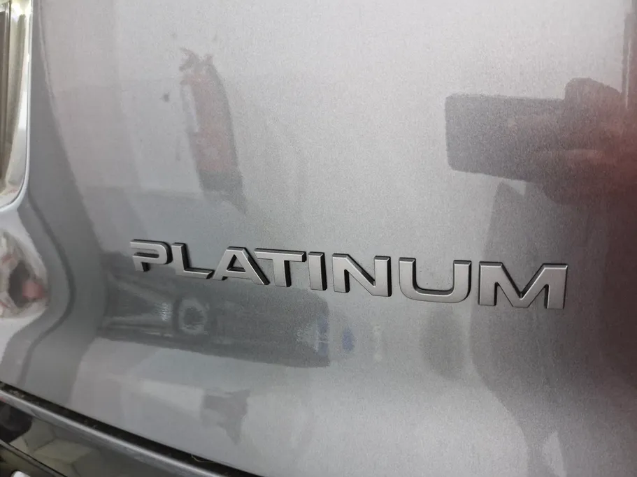 نيسان باترول LE Platinum 2025 