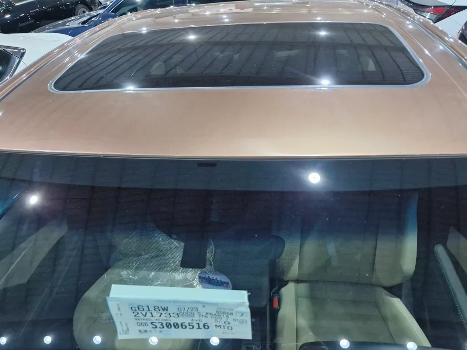 تويوتا كامري LE 2025 