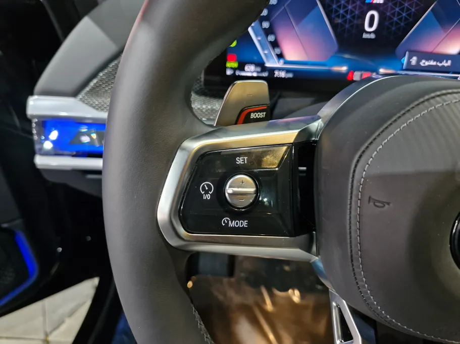 بي ام دبليو الفئة السابعة 740 i 2025 