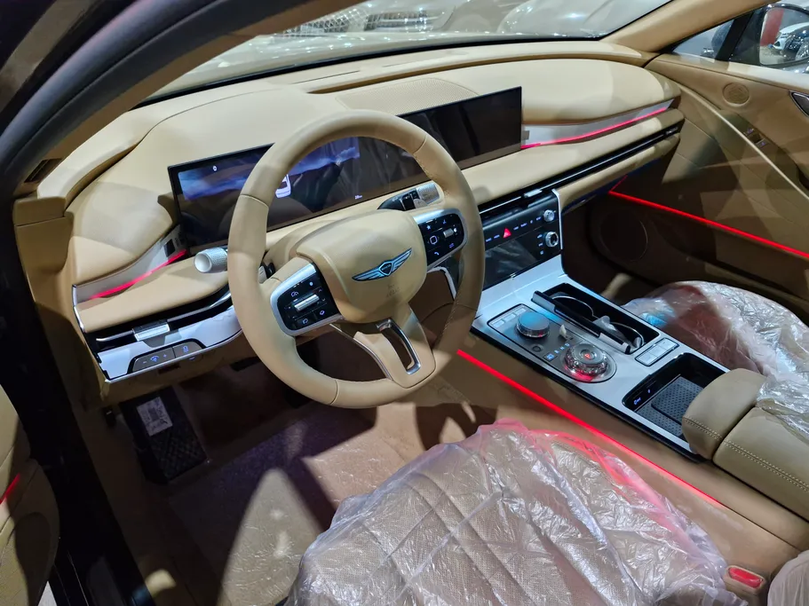 2025 Genesis G80 PRESTIGE 