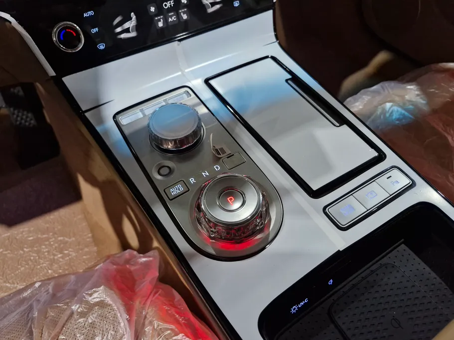 2025 Genesis G80 PRESTIGE 