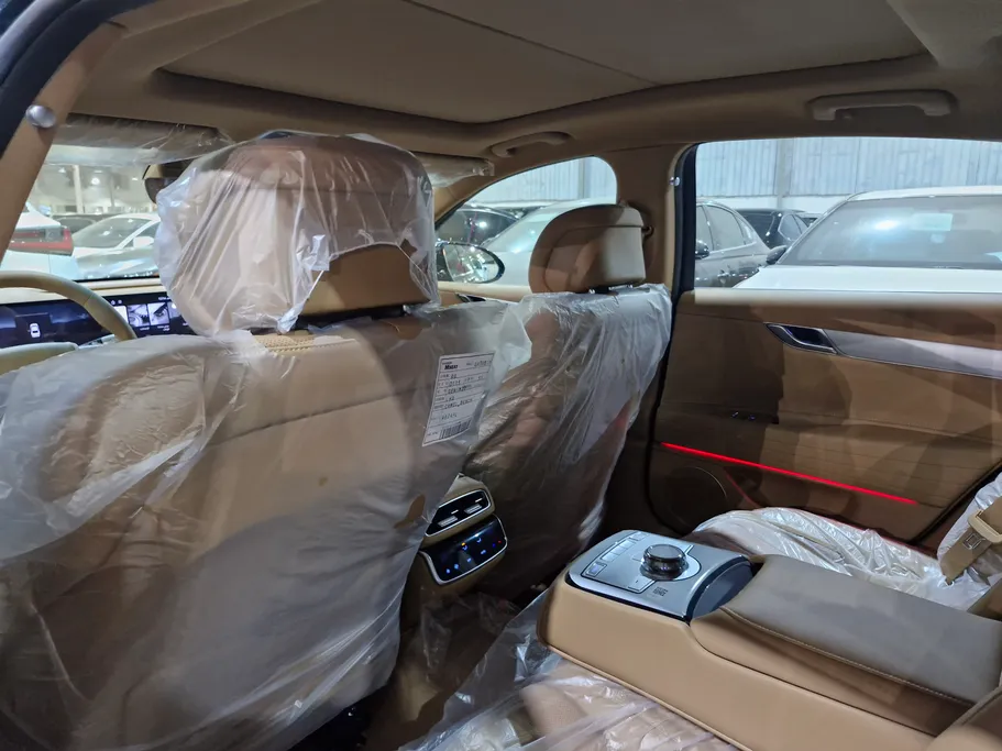 2025 Genesis G80 PRESTIGE 