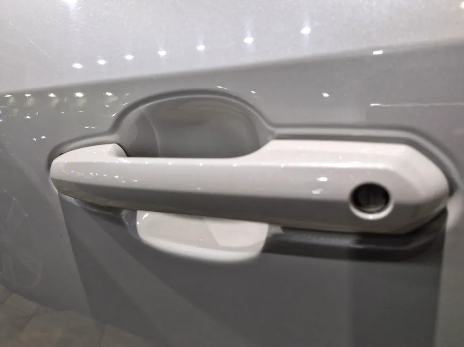 2024 Toyota RAV4 LE HEV 