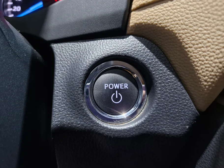 2024 Toyota RAV4 LE HEV 