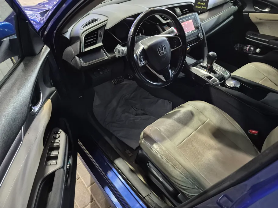 هوندا سيفيك LX 2018 