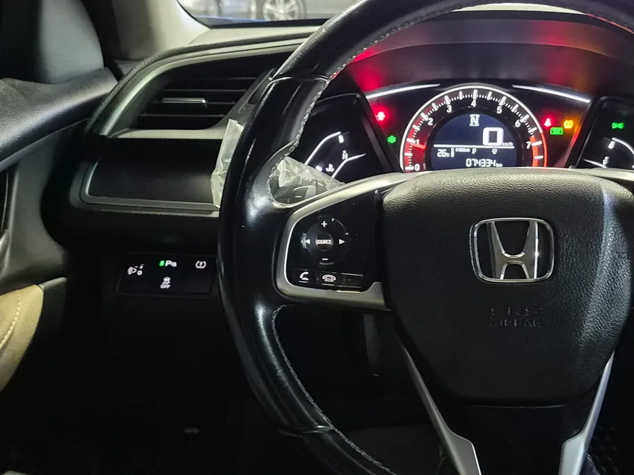 هوندا سيفيك LX 2018 