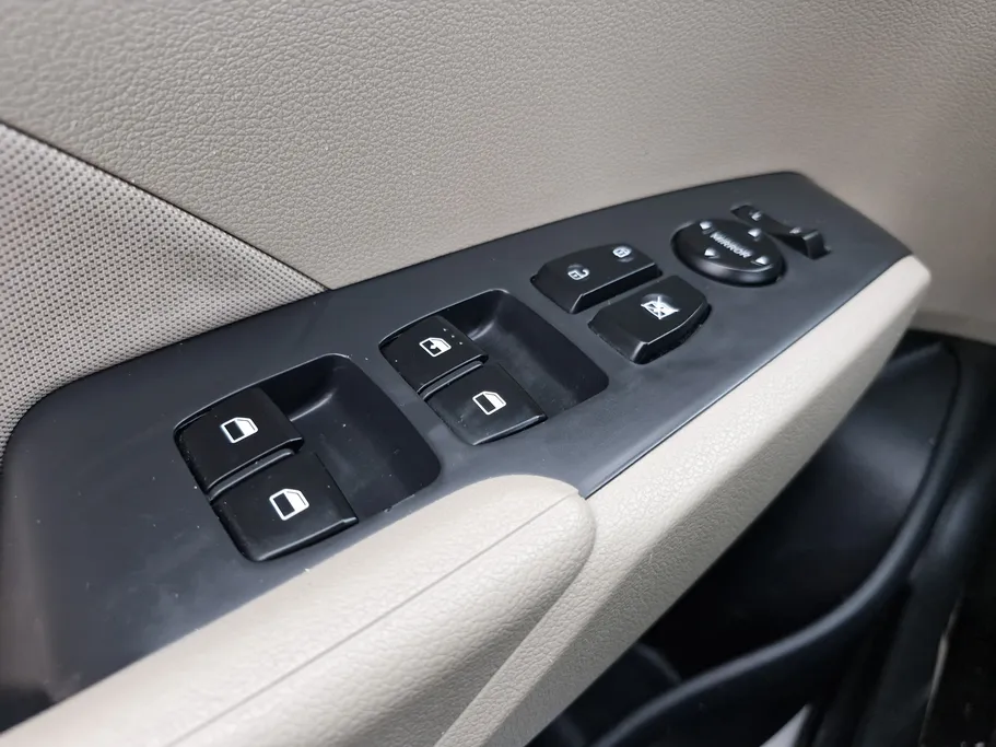 2023 Hyundai Accent Smart 