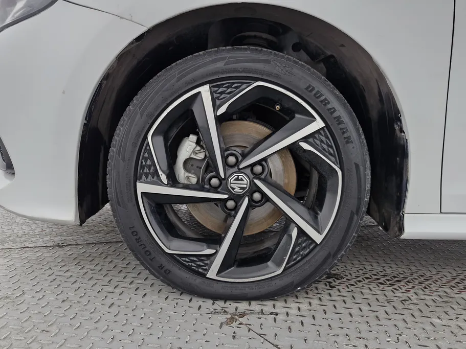 ام جي جي تي LUX 2023 