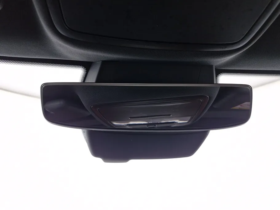 ام جي جي تي LUX 2023 