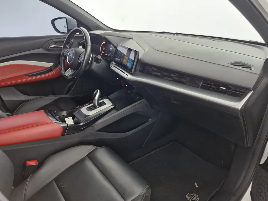 ام جي جي تي LUX 2023 