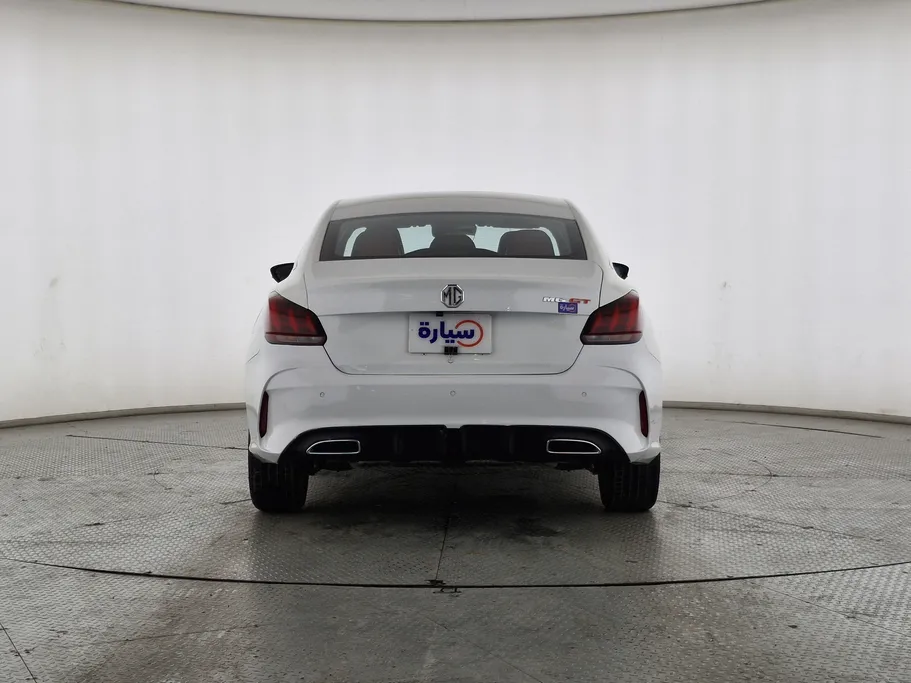 ام جي جي تي LUX 2023 