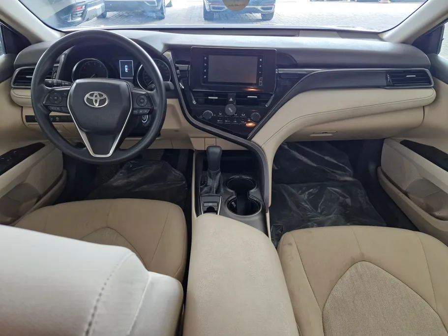 2023 Toyota Camry  LE 
