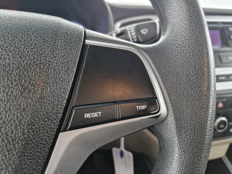 هيونداي اكسنت سمارت 2022 