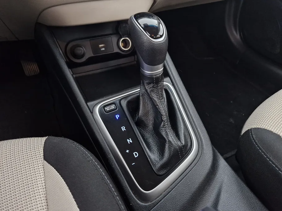 هيونداي اكسنت سمارت 2022 