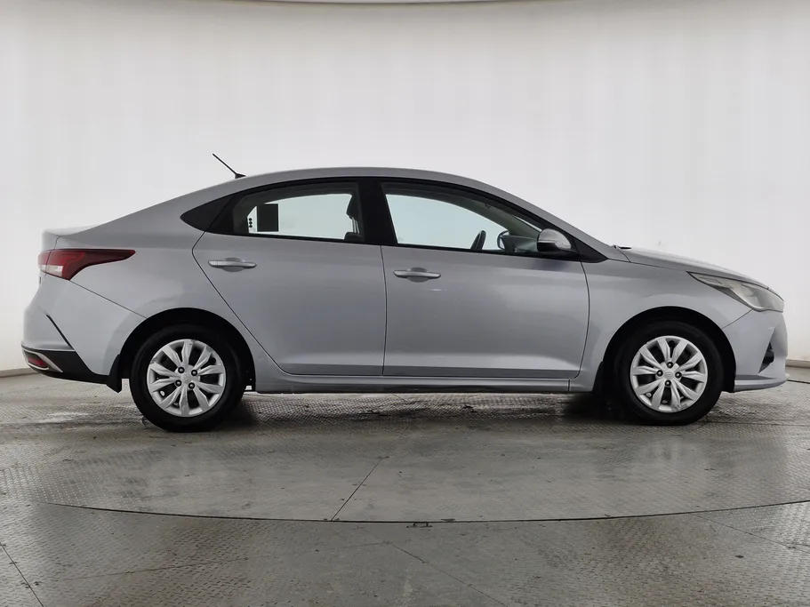 هيونداي اكسنت سمارت 2022 