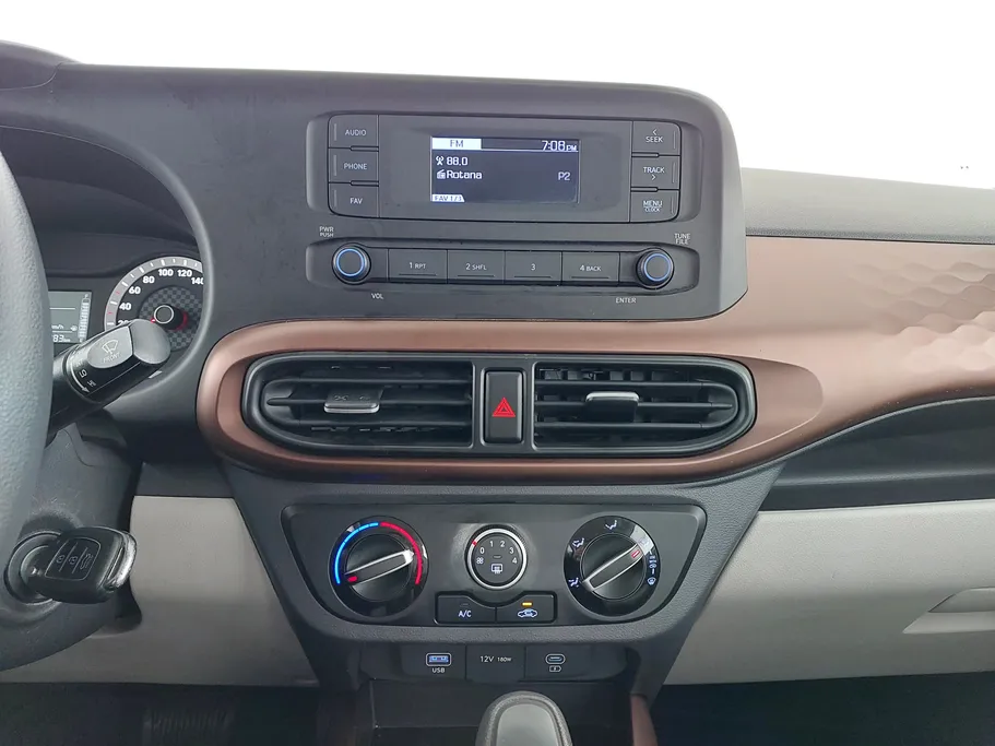 2024 Hyundai Grand i10 Fleet 