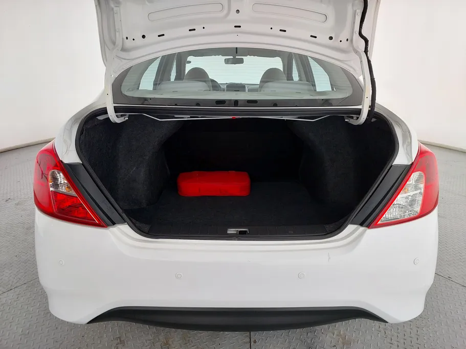 2020 Nissan Sunny SV 