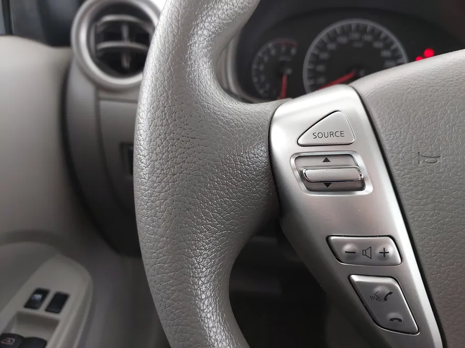 2020 Nissan Sunny SV 