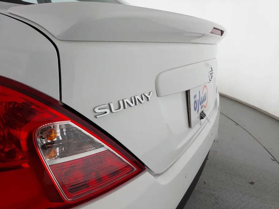 2020 Nissan Sunny SV 