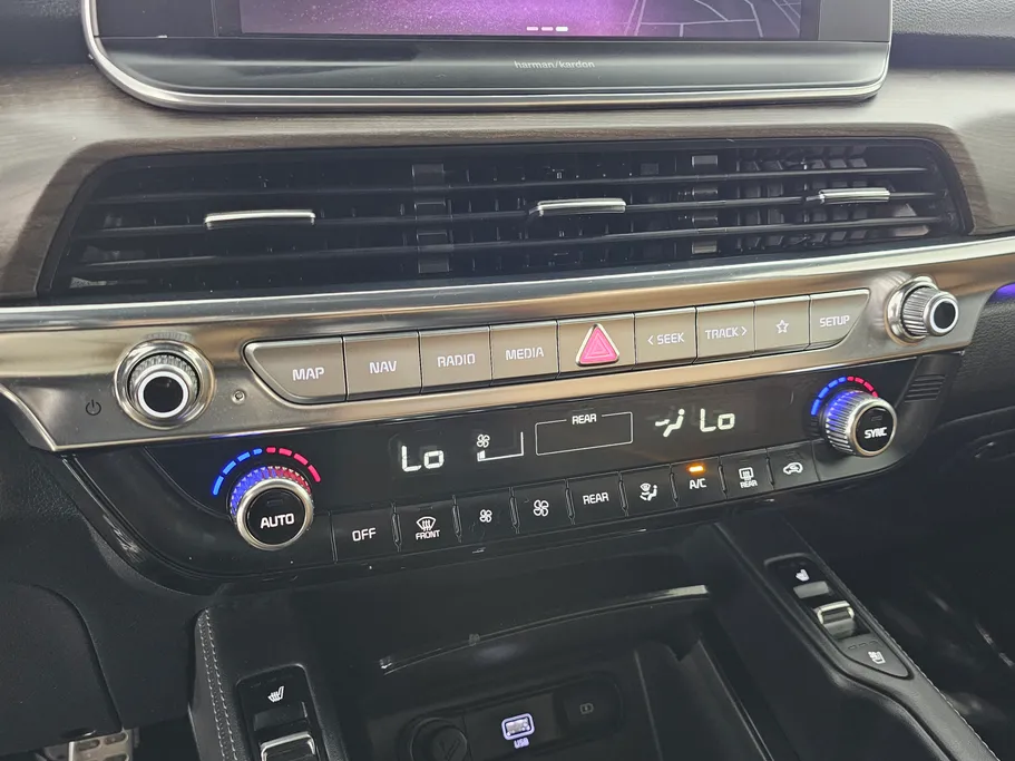 2022 Kia Telluride GT Line 