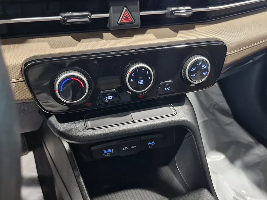 2024 Hyundai Accent Fleet 