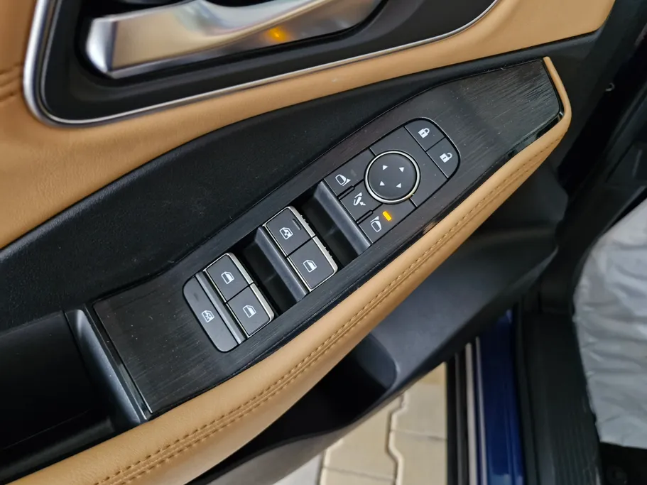 نيسان أكس تريل SL 2024 