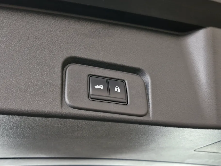 نيسان أكس تريل SL 2024 