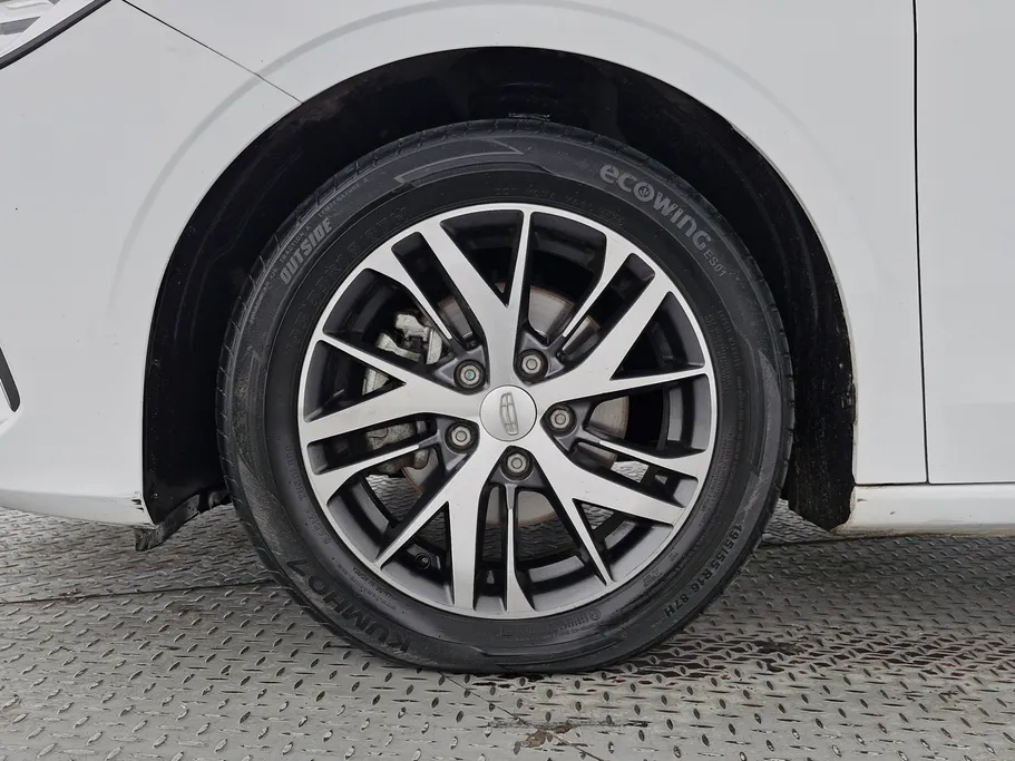 جيلي امجراند GS 2023 