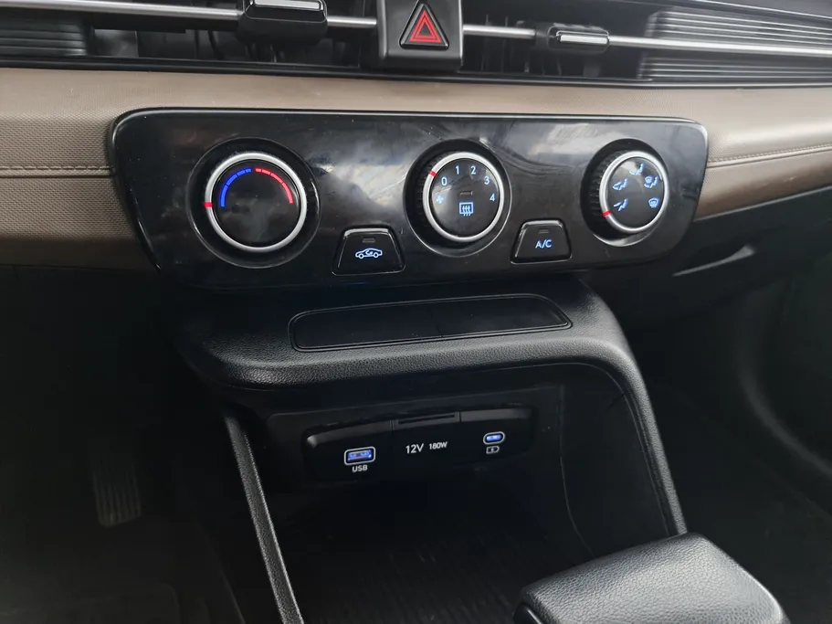 2024 Hyundai Accent Fleet 