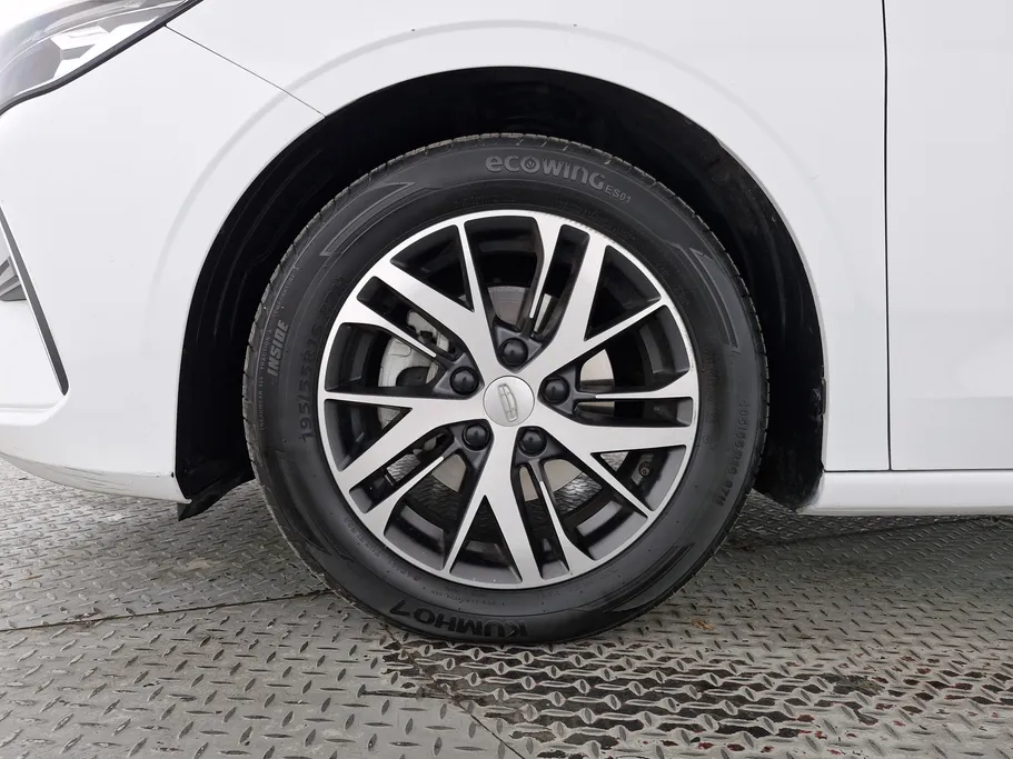 جيلي امجراند GS 2023 